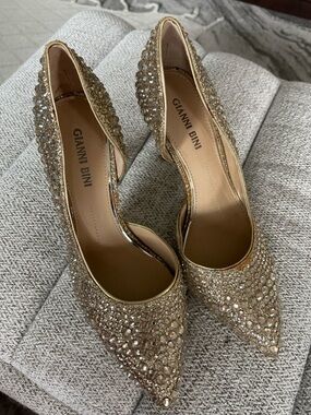 Gianni Bini Rhinestone D’Orsay Pointed Toe Heels Gold Sparkle Size 7.5